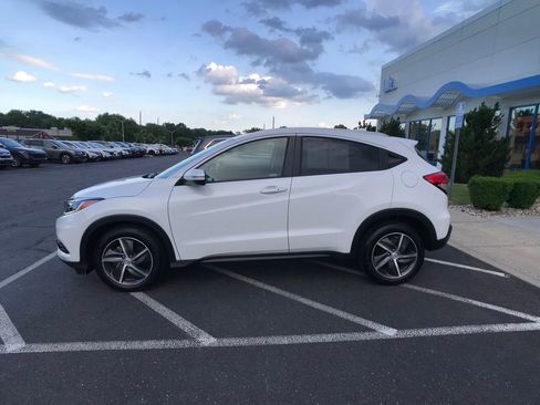 Used 2022 Honda HR-V EX image 7