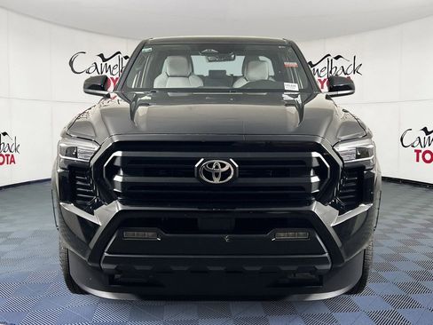 Used 2025 Toyota Tacoma SR5 image 2