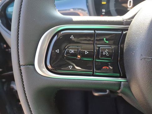 New 2026 FIAT 500 e w/ Comfort Group FWD image 23