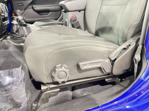 Used 2020 Jeep Wrangler Altitude image 13