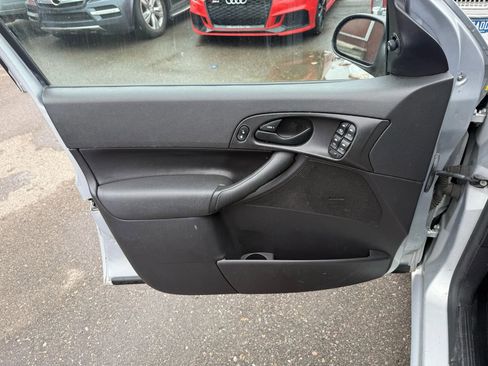 Used 2007 Ford Focus S image 17