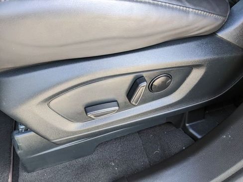 Certified 2023 Ford Explorer Platinum w/ Technology Package image 24