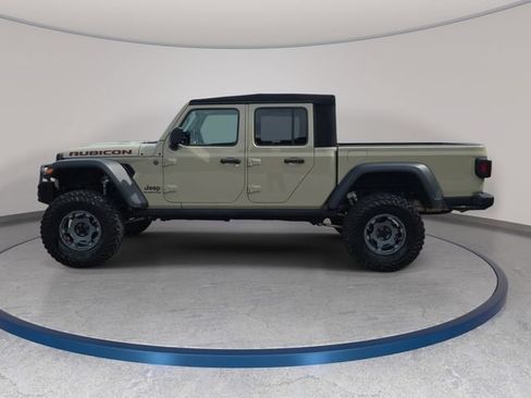 Used 2022 Jeep Gladiator Rubicon w/ Trailer Tow Package AWD/4WD image 8