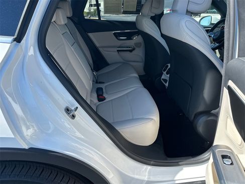 Certified 2026 Mercedes-Benz GLC 300 4MATIC image 17