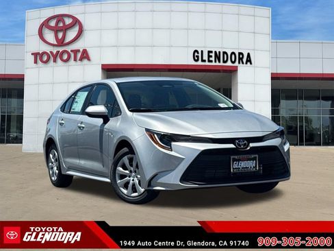 New 2026 Toyota Corolla LE FWD image 2