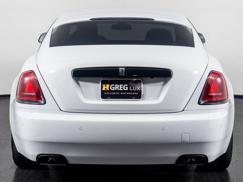 Used 2019 Rolls-Royce Wraith image 11