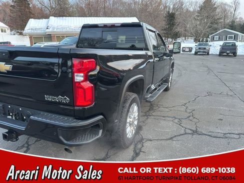Used 2022 Chevrolet Silverado 2500 High Country w/ Z71 Off-Road Package image 11
