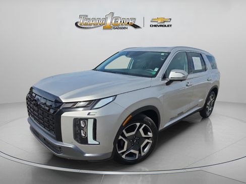 Used 2025 Hyundai Palisade SEL FWD image 4
