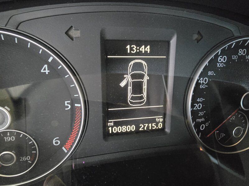 Used 2013 Volkswagen Passat TDI SE FWD image 19
