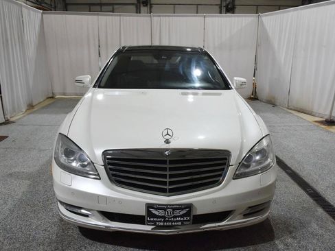 Used 2013 Mercedes-Benz S 550 4MATIC image 2