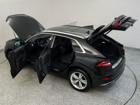 Used 2022 Audi Q8 Premium Plus AWD/4WD image 18