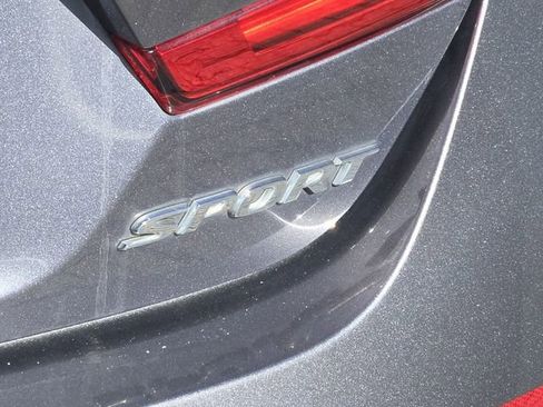 Used 2019 Honda Accord Sport image 9