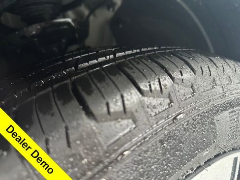 New 2025 Kia Sportage SX image 29