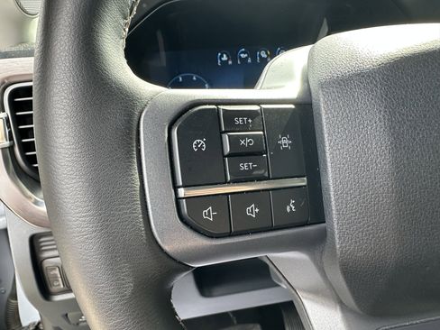 Used 2025 Ford F350 Lariat w/ Tremor Off-Road Package AWD/4WD image 18