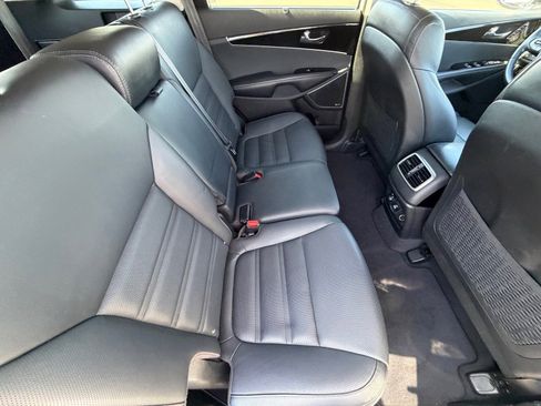 Certified 2017 Kia Sorento SX AWD/4WD image 12