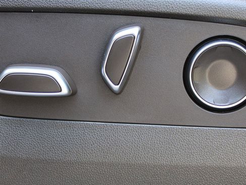 Used 2021 Cadillac Escalade Sport w/ Driver Assist Tech Package image 15