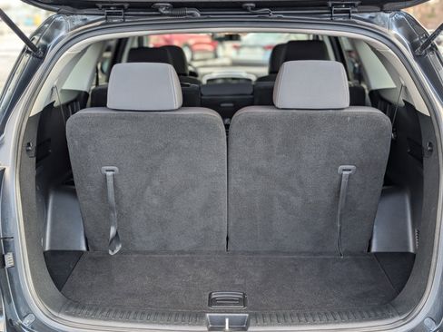 Used 2019 Kia Sorento S image 35