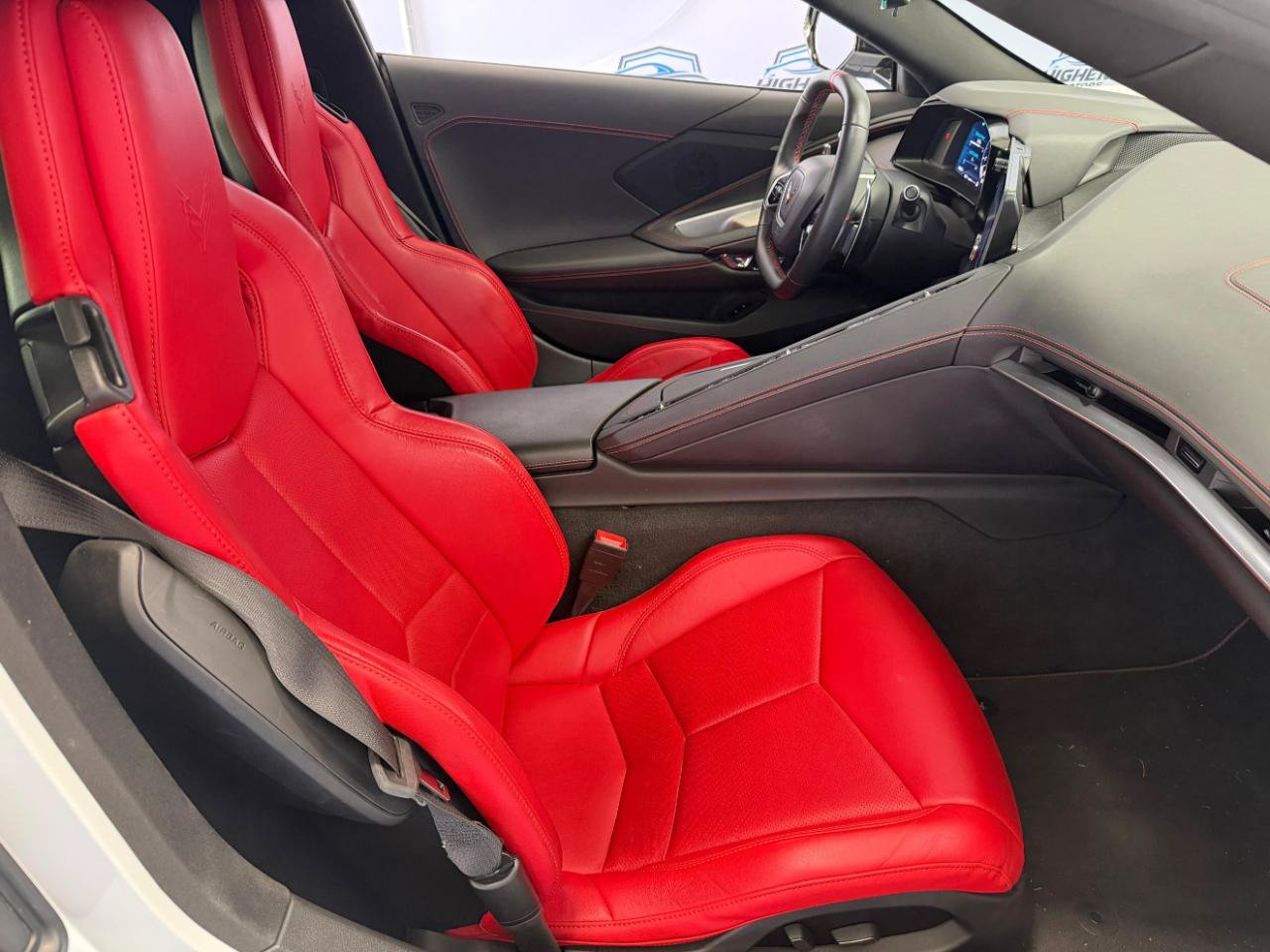 Used 2021 Chevrolet Corvette Stingray Coupe w/ Z51 Performance Package RWD image 22