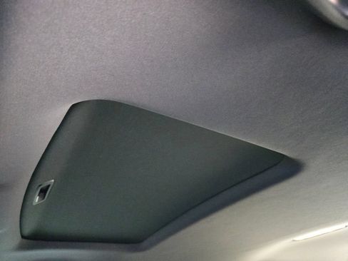 Used 2022 Honda Pilot TrailSport image 32