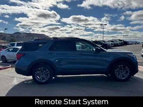 New 2026 Ford Explorer Active w/ Active Comfort Package image 6