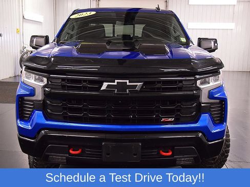 Used 2023 Chevrolet Silverado 1500 LT Trail Boss w/ LT Trail Boss Premium Package AWD/4WD image 2