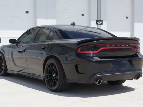 Used 2020 Dodge Charger Scat Pack w/ Daytona Edition Group image 9