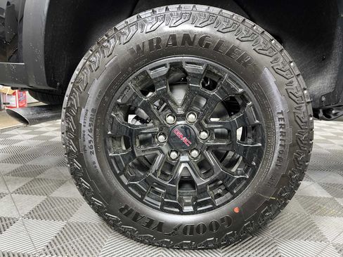 New 2026 GMC Canyon Elevation AWD/4WD image 15