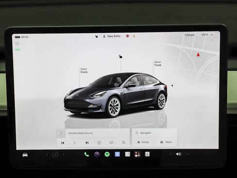 Used 2023 Tesla Model 3 Standard Range RWD image 15