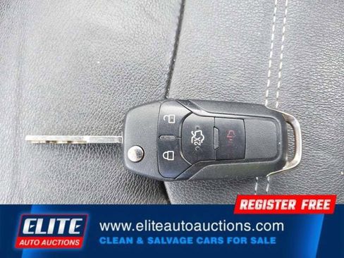 Used 2016 Ford Fusion SE w/ Equipment Group 202A FWD image 22