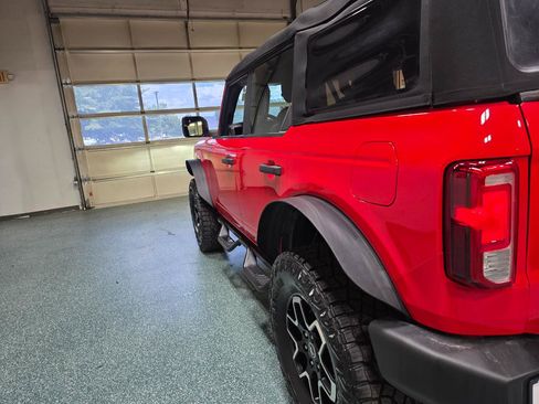 Used 2023 Ford Bronco 4-Door AWD/4WD image 10