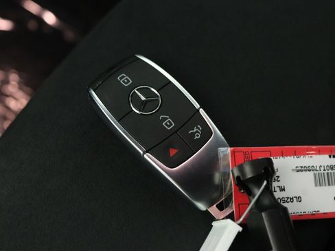 Certified 2026 Mercedes-Benz GLA 250 image 23