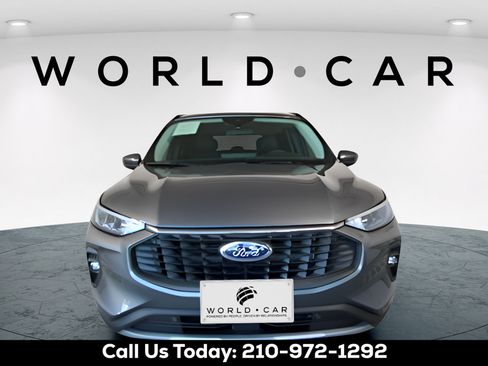 Used 2024 Ford Escape SE FWD image 8