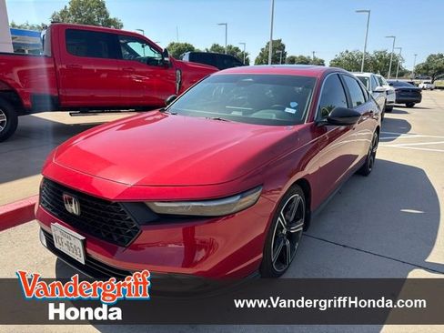 Used 2025 Honda Accord Sport image 1