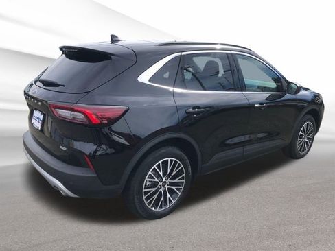 Used 2025 Ford Escape Base image 5