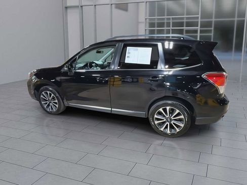 Used 2017 Subaru Forester 2.0XT Touring image 6