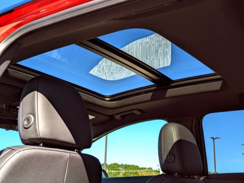 New 2026 Chevrolet Equinox EV RS image 43