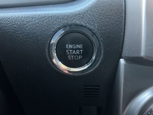 Certified 2022 Toyota 4Runner SR5 Premium w/ Moonroof Package image 19