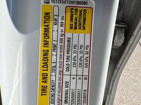 Used 2017 Chevrolet Malibu LT FWD image 27