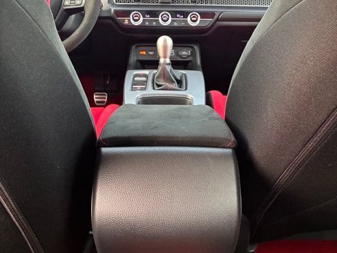 Used 2023 Honda Civic Type R image 24