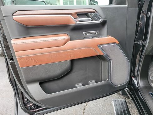 Used 2024 GMC Sierra 1500 Denali Ultimate image 18