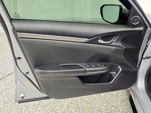 Used 2021 Honda Civic Sport image 10