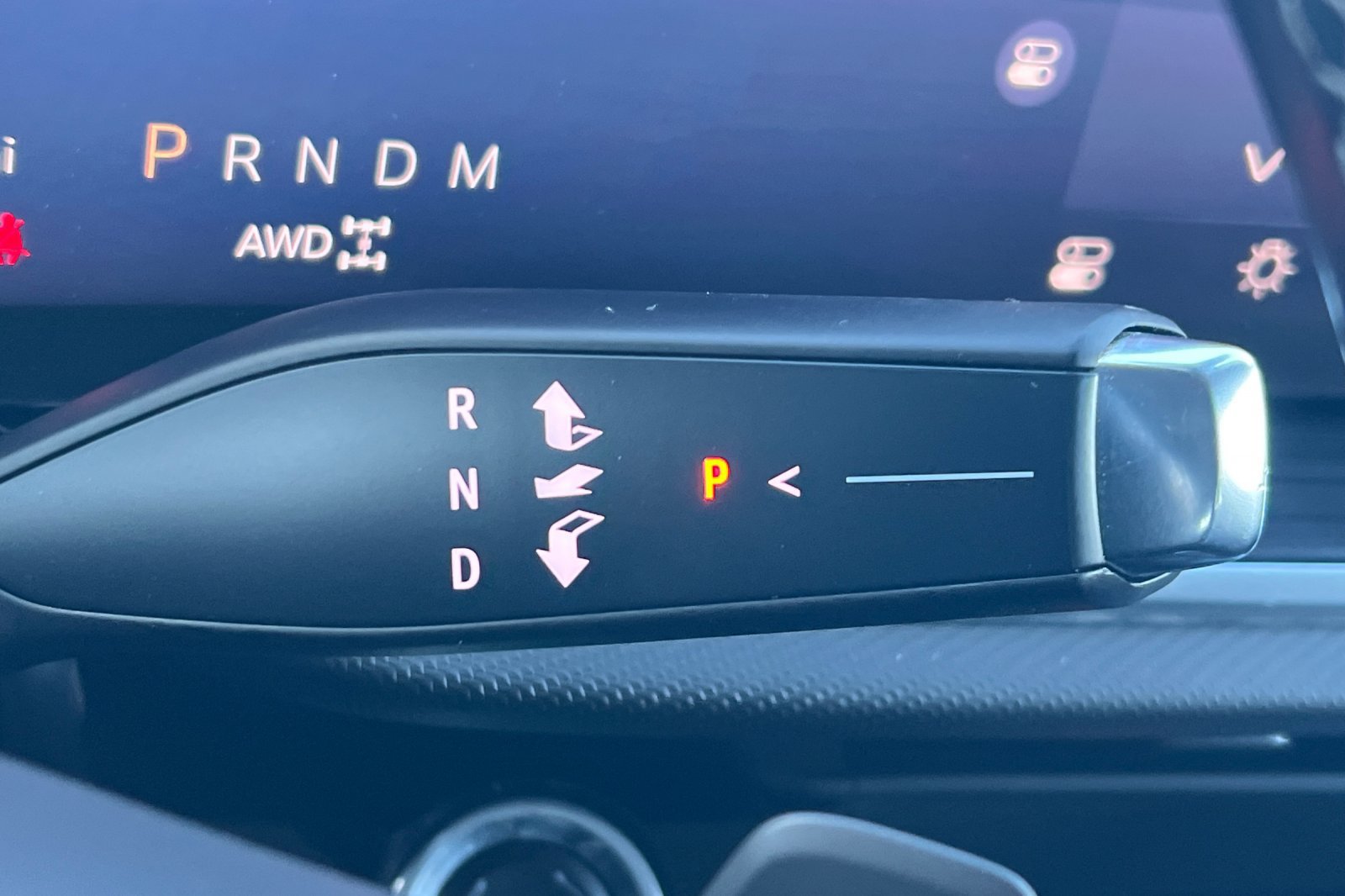 Used 2024 Buick Envision Preferred AWD/4WD image 19