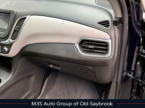 Used 2021 Chevrolet Equinox LT image 26