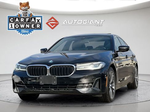 Used 2023 BMW 530e xDrive image 13