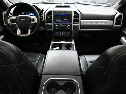 Used 2020 Ford F250 Lariat w/ Tremor Off-Road Package AWD/4WD image 14