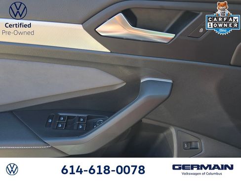 Used 2025 Volkswagen Jetta SE w/ Sunroof Package FWD image 26
