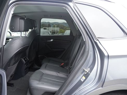 Used 2019 Audi Q5 2.0T Premium Plus w/ Premium Plus Package AWD/4WD image 19