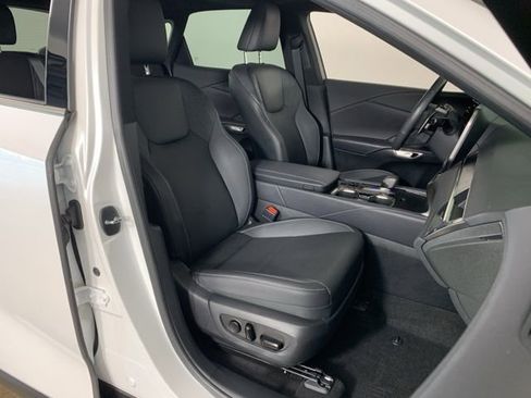 Used 2023 Lexus RX 350 Premium w/ Cold Area Package image 36