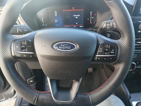 Used 2025 Ford Escape ST-Line image 41