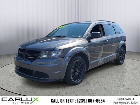 Used 2020 Dodge Journey SE w/ SE Popular Equipment Group image 3